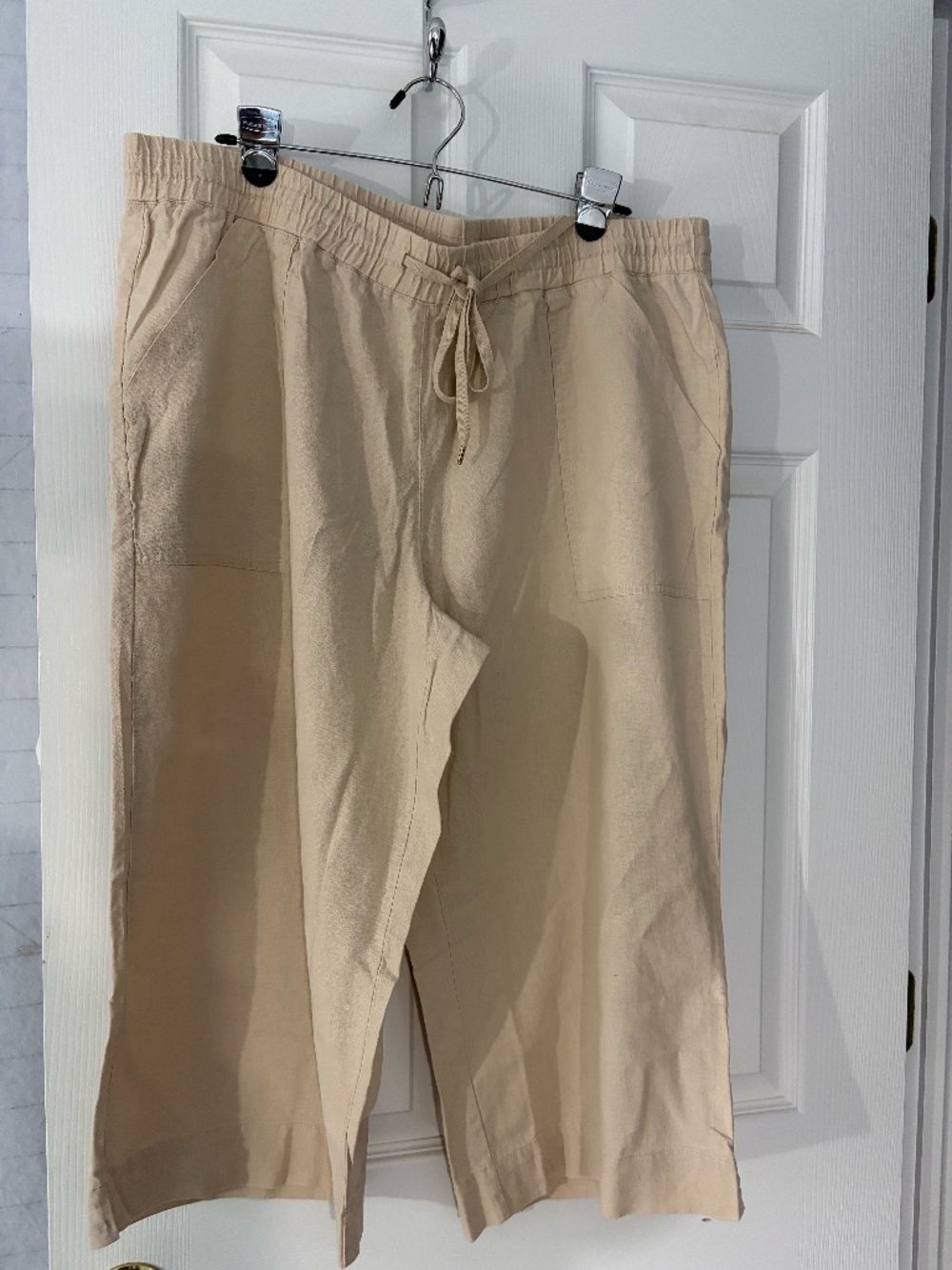 Plus size capris TWO pairs, 2X Land N Sea linen blend
